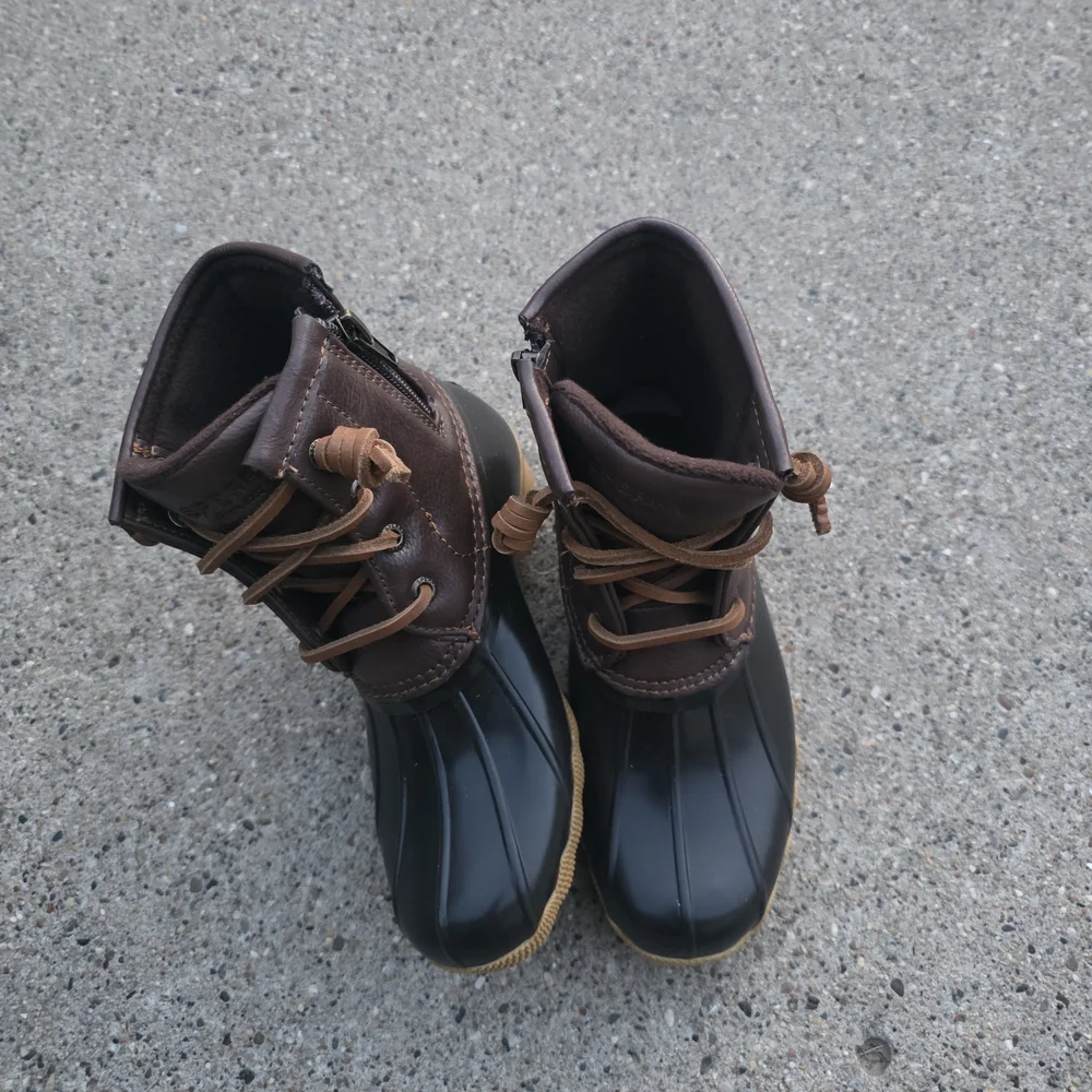 Sperry Insulated Waterproof Duck Boots Youth Girls 6Y
